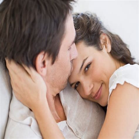 Know The Classic Cuddling Positions Slide 4