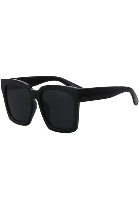 [41 Off] 2021 Chic Black Quadrate Sunglasses For Women In Black