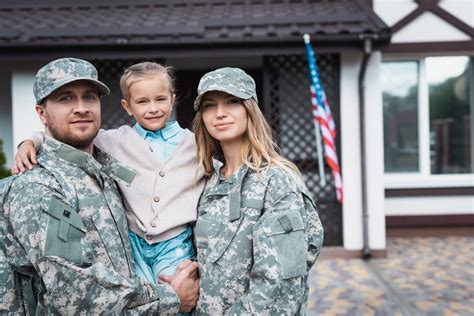 How To Show Your Appreciation For Armed Servicemen And Servicewomen