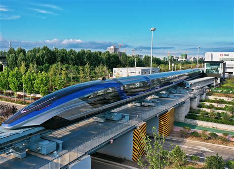 kmh high speed maglev train   world  public debut  china techeblog