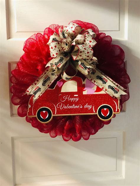 red deco mesh ruffled wreath  wooden red truck etsy