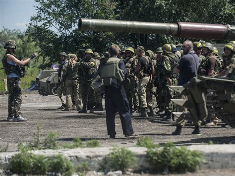 ukraine claims significant victory in rebel stronghold cbs news