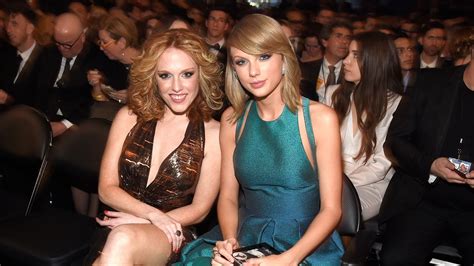 Taylor Swift S Best Friend Comforts Her With Sweet Instagram After