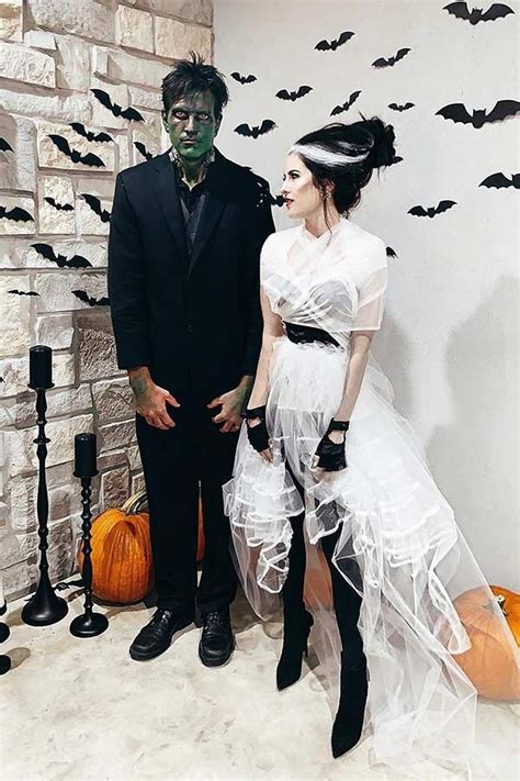 40 Awesome Couples Halloween Costumes Ideas Dresscodee Scary