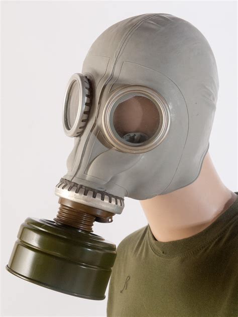 russian gas mask golding surplus