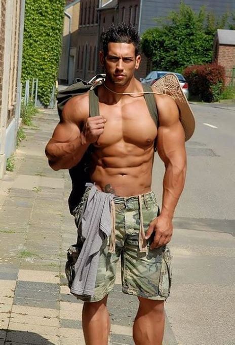 Gay boys muscle