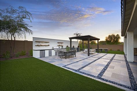 expansive outdoor entertaining space paulson model home patio