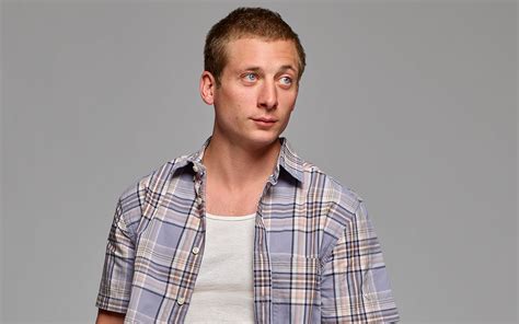 How Old Is Lip Supposed To Be In Shameless