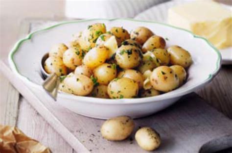 Herby New Potatoes Dinner Recipes Goodtoknow