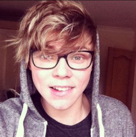 kissing at the stop signs darling au ashton wants to be your tutor it was your