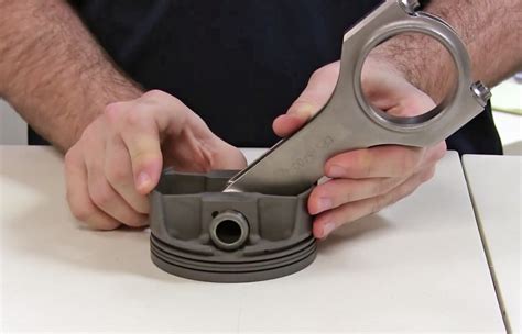 video mahle motorsports teaches   circlips enginelabs