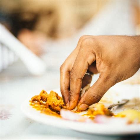 dining etiquette   eat   hands  independent