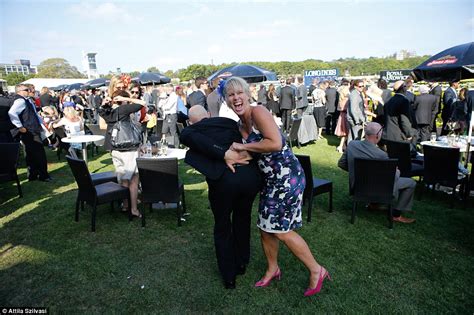 Fillies Roll Around At Flemington On Ladies Day Daily Mail Online