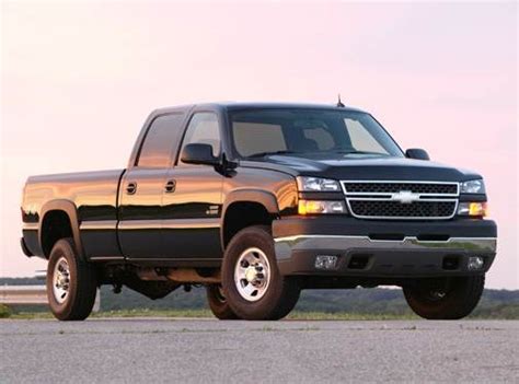 chevrolet silverado  hd crew cab ls pickup   ft