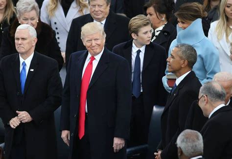 donald trump s weirdly long tie makes him feel better