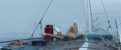 shailene woodley nude and sexy adrift 17 pics