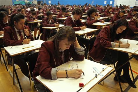 uk social mobility ons warns  lack  education  keeping children