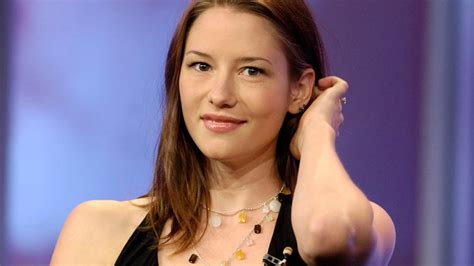 ‘supergirl’ Star Chyler Leigh Said She Took Role For Her Daughters