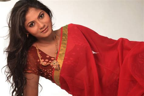 shruti reddy stills in red saree indian girls villa celebs beauty