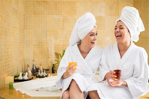 5 healthy reasons to take a spa day