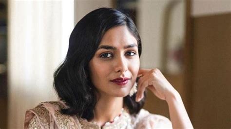 Mrunal Thakur Reveals How A Tv Commitment Made Her Lose Out On A Role