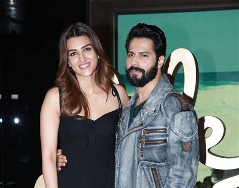 Bhediya Kriti Sanon And Varun Dhawan Promote Their New Film