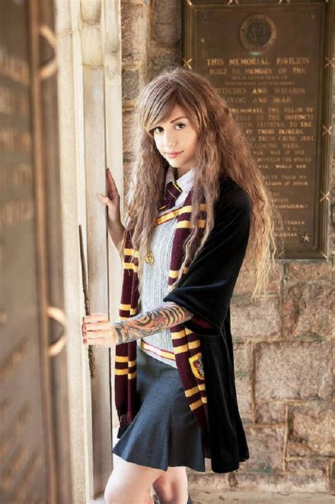 hermione granger cosplay by alexa poletti hermione kostüm cosplay