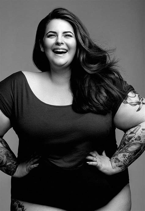 Everyone S Talking About Tess Holliday S Plus Size Photo