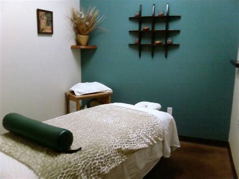 pin  jessica pennington  massage room pinterest