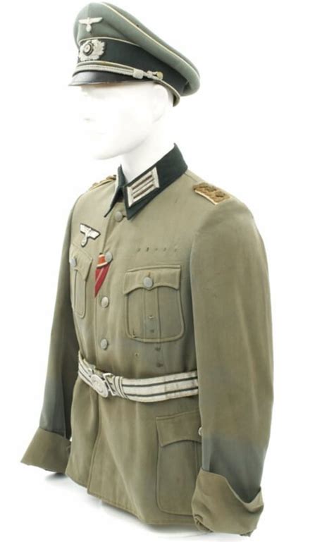 uniform german colonel  ww weapons