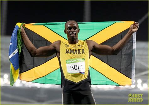 usain bolt wins second straight gold medal at rio olympics photo