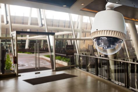 top  benefits  installing  commercial security camera system