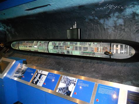 los angeles class  submarine cutaway model   submarine force library museum