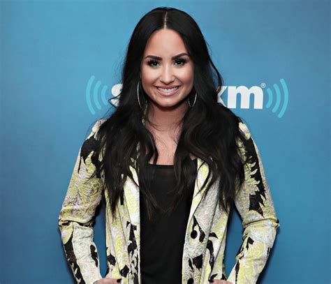 Demi Lovato Is All About Self Love And Cellulite On
