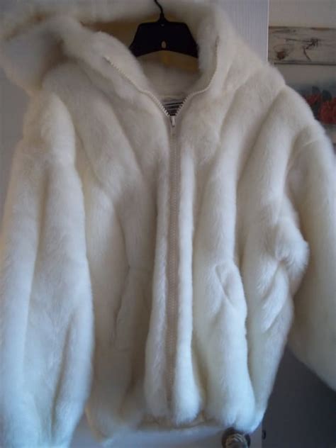 items similar  ladies gorgeous white hooded faux fur jacket  excellent condition roomy