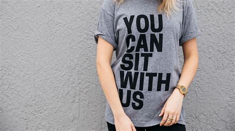 20 Free Font Downloads — And How To Use Them In Your Next T Shirt