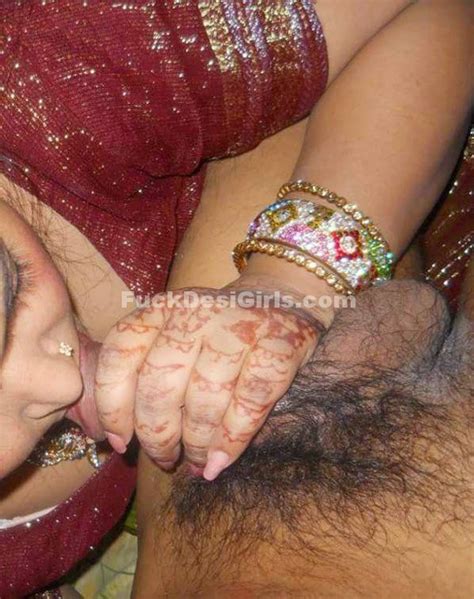 {60 } latest 2017 xxx nude desi bhabhis showing big boobs