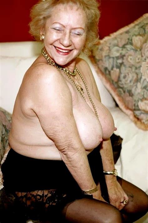 extremely old wrinkly grandma strips out of her black lingerie pichunter