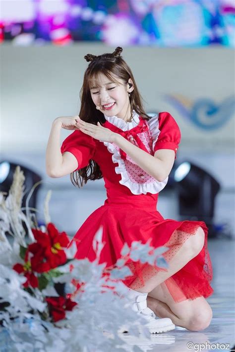 Netizens Claim That She S The Cutest Kpop Idol Daily K