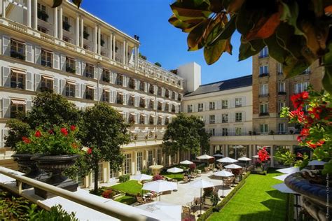 top luxury hotels  paris