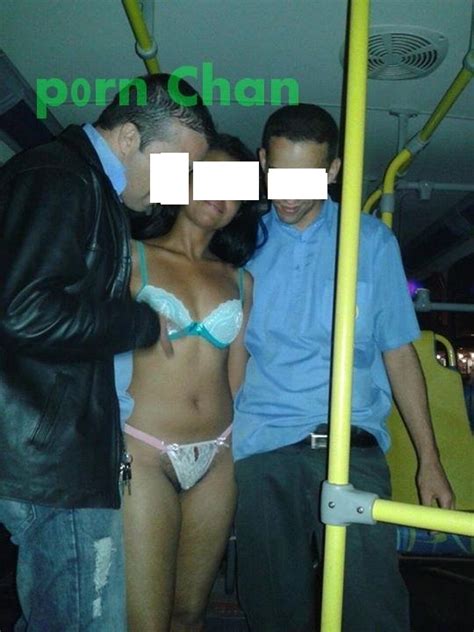 Mulher Faz Sexo Com Motorista E Cobrador Dentro De ônibus