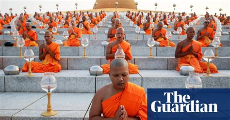 The Makha Bucha Day Ceremony For Buddhist Monks In Pictures World