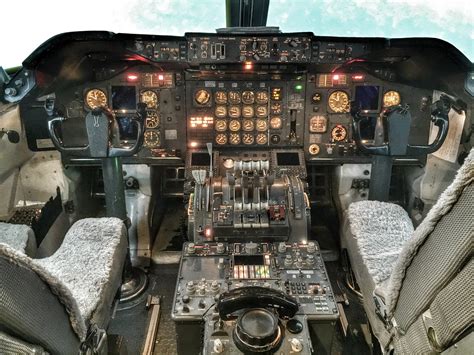 boeing   cockpit cockpits