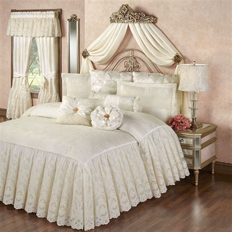 cameo lace romantic vintage style grande bedspread bedding