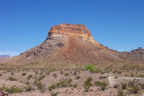 filebig bend national park rock formationjpg