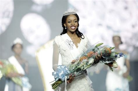 thata kenosi won the miss botswana crown despite controversy missosology