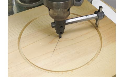 heavy duty adjustable circle cutter cuts     diameter hole