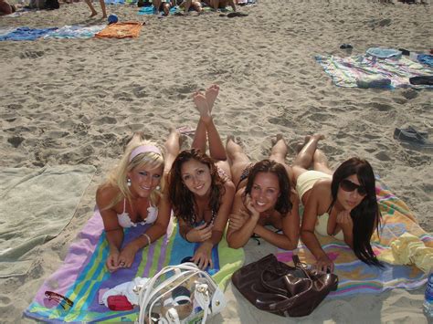 college beach girl cleavage picture ebaum s world
