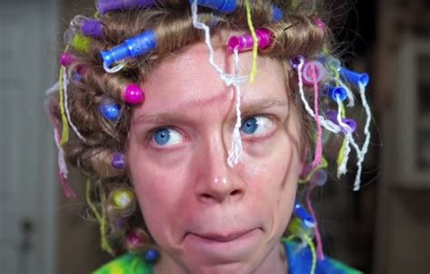Woman Curls Her Hair With Tampons And Creates The Most Feminist Do Of