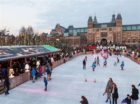 ice amsterdam schaatsbaan op het museumplein